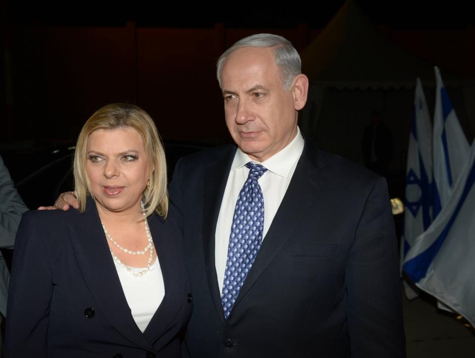 نتانياهو وزوجته يكسبان قضية تشهير امام القضاء الاسرائيلي