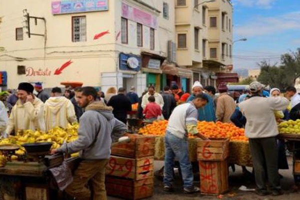 مدن المغرب تتحول الى أسواق عشوائية في رمضان