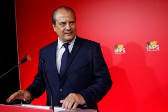 زعيم الحزب الاشتراكي الفرنسي يخسر مقعده النيابي