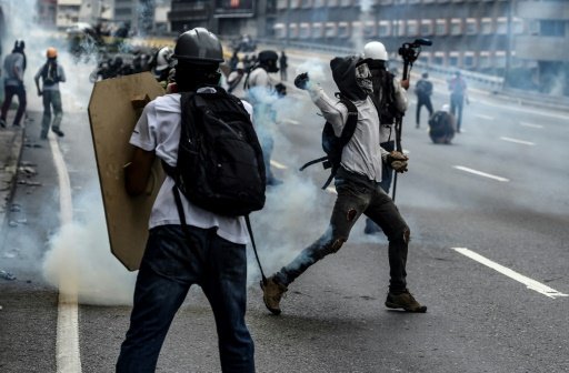 تظاهرة جديدة مناهضة لمادورو في كراكاس