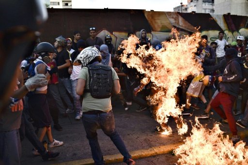 72 قتيلا في فنزويلا منذ بداية ابريل