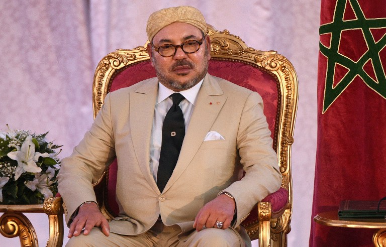 ملك المغرب يأمر بمعالجة وضعية 13 أسرة سورية