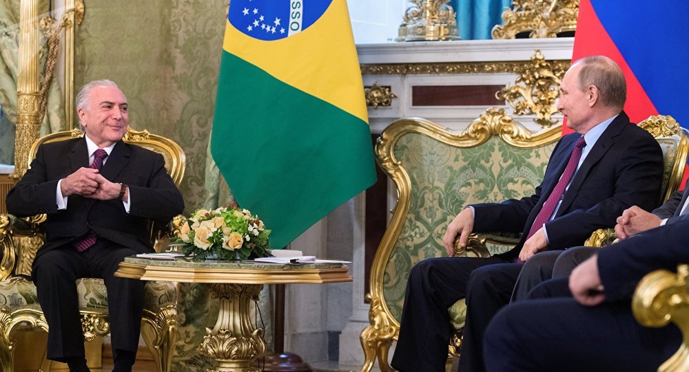 الرئيس البرازيلي يبحث التعاون مع بوتين