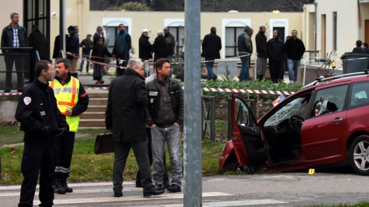 السائق الذي استهدف مسجدا في فرنسا يعاني مشاكل نفسية