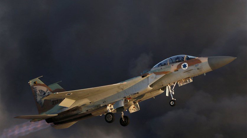 غارات جوية على غزة ردا على اطلاق صاروخ على اسرائيل