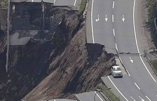 زلزال بقوة 5,2 درجات يضرب وسط اليابان ولا تحذير من تسونامي