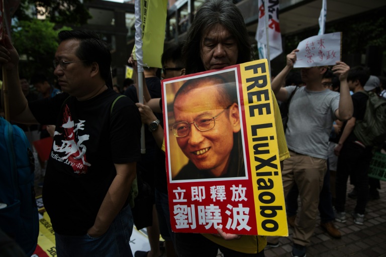 الصين تدعو اطباء اجانب للكشف على ليو شياوبو