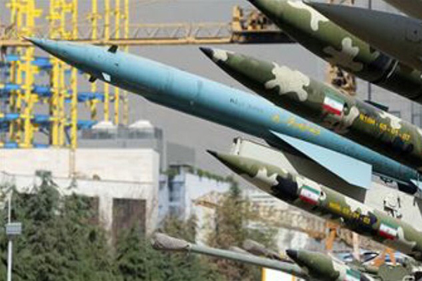 إسرائيل تهدّد مصنع السلاح الإيراني في لبنان وتتوعد بتدميره