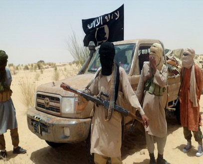 القاعدة في مالي تنشر فيديو يظهر 6 رهائن أجانب أحياء