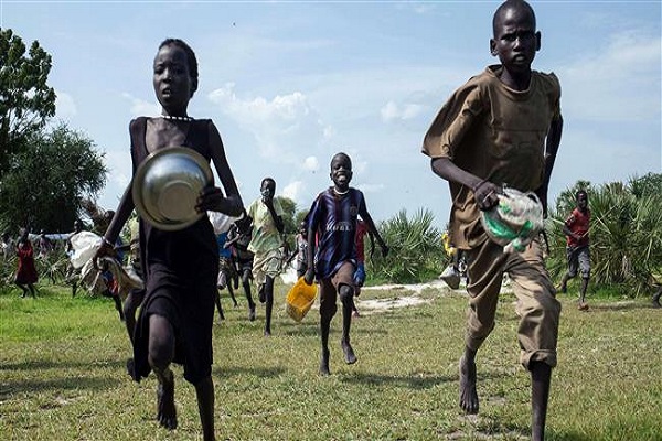 آلاف الأطفال يهربون بمفردهم من الحرب في جنوب السودان