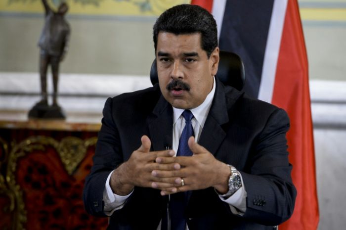 مادورو يدعم رئيس الاستخبارات بعد اتهامه بانتهاكات حقوق الإنسان
