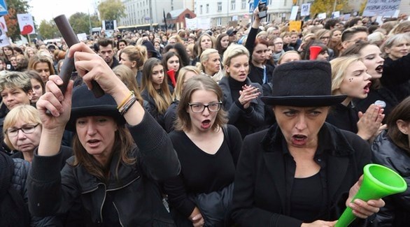 تظاهرة في وارسو ضد اصلاح النظام القضائي