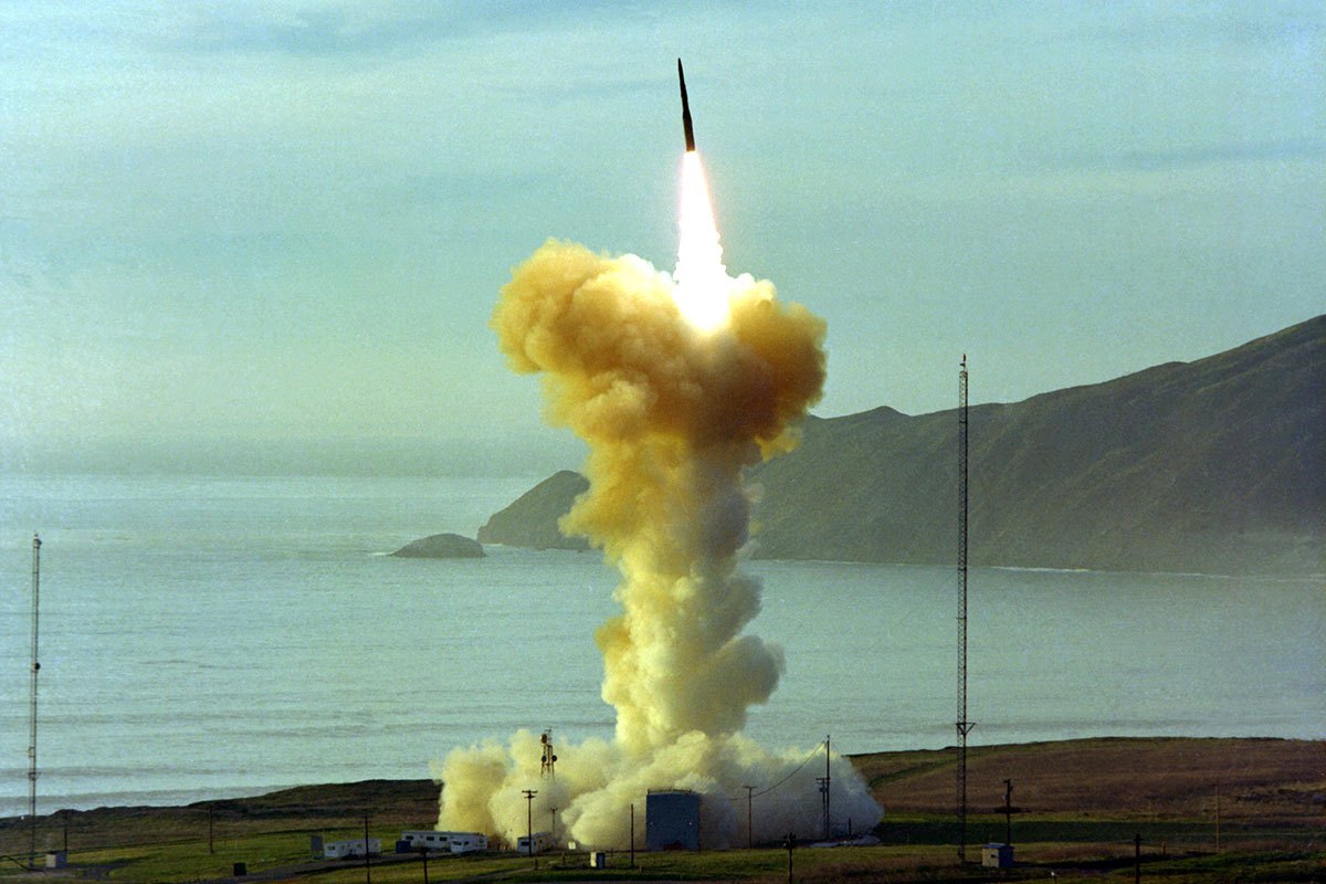 تجربة أميركية ناجحة لنظام اعتراض الصواريخ في ألاسكا