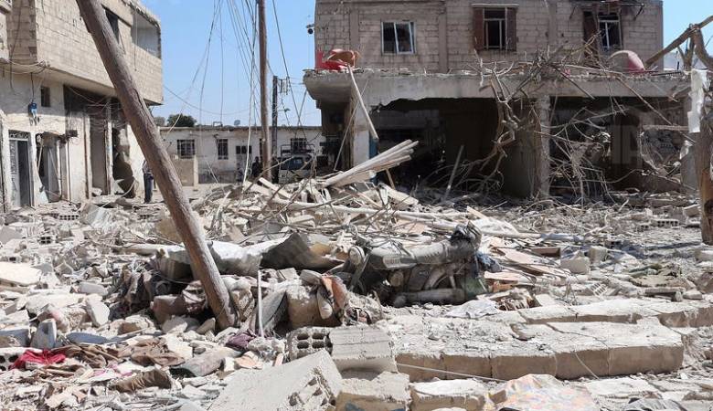 مقتل سبعة مدنيين في قصف جوي قرب دمشق