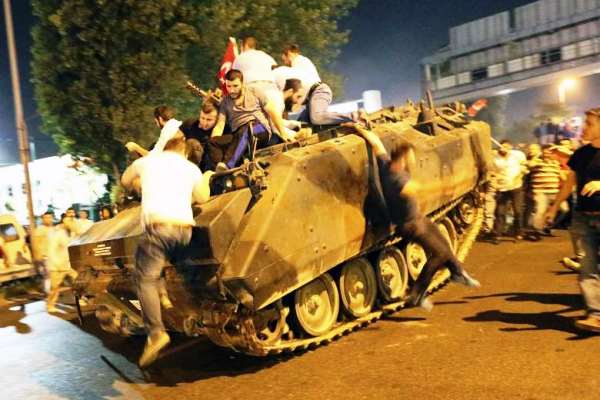 محاولة الإنقلاب ما زالت تؤثر في علاقات تركيا بالغرب