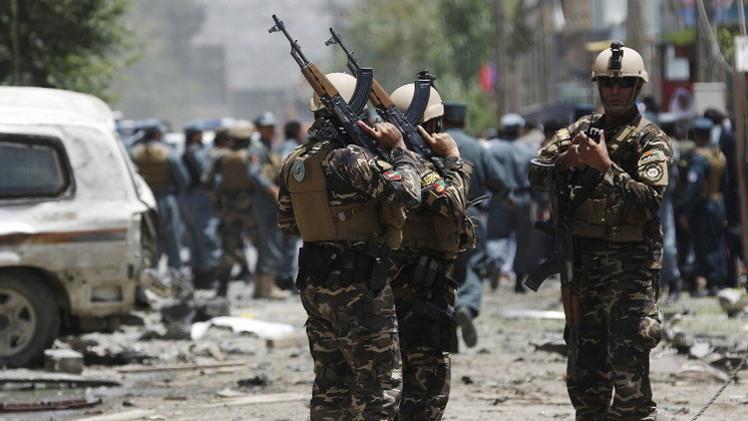 مقتل 16 شرطيًا أفغانيًا عن طريق الخطأ في غارة أميركية