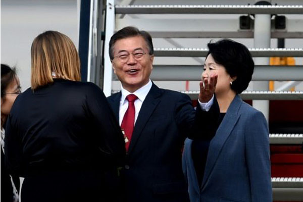 كوريا الجنوبية تعرض إجراء محادثات نادرة مع الشمال بهدف تخفيف التوتر