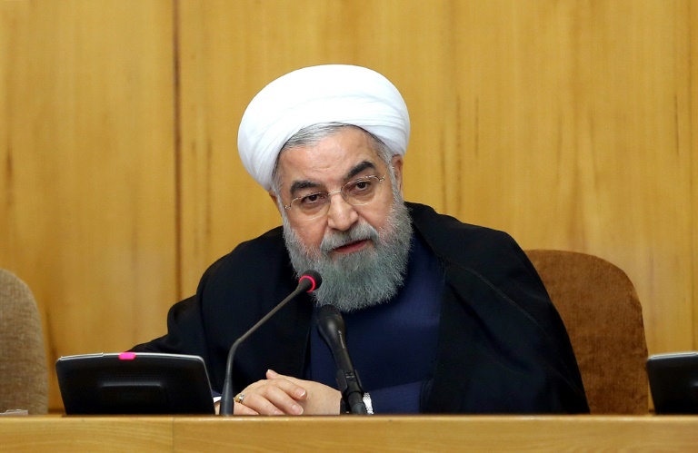 روحاني يتوعد بالرد على العقوبات الأميركية