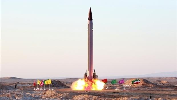 ايران تؤكد انها اختبرت صاروخا لاطلاق الأقمار الصناعية
