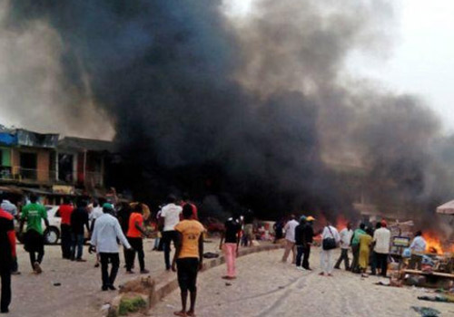 أربعة قتلى بهجومين انتحاريين في مخيم للنازحين بنيجيريا