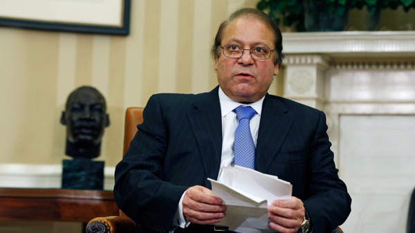 المحكمة العليا تطالب باقالة رئيس الوزراء الباكستاني