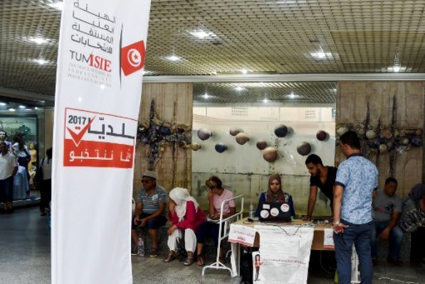 التونسيون لا يبالون بالإنتخابات البلدية