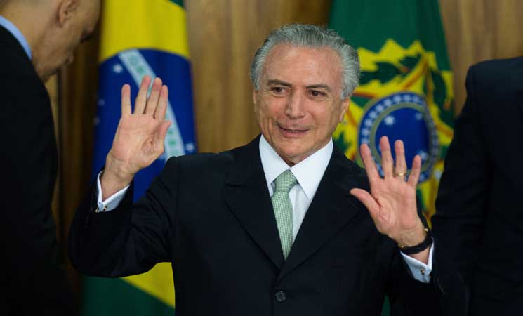 البرلمان البرازيلي يقرر الأربعاء مصير الرئيس تامر