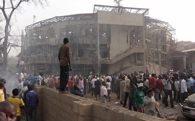 مقتل 12 في اقتحام مسلحين كنيسة في نيجيريا