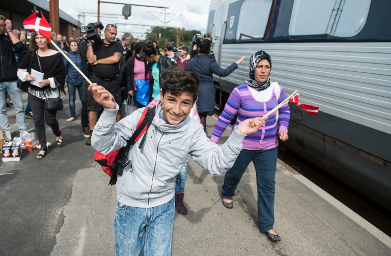 حلم لمّ الشمل العائلي يبدو بعيد المنال للاجئين السوريين في اليونان