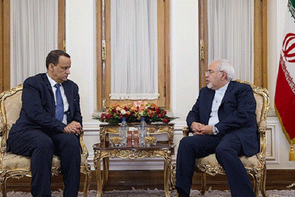ولد الشيخ أحمد تحادث مع وزير الخارجية الإيراني