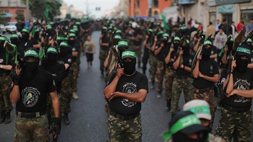 حماس تختتم مخيماتها الصيفية للتدريب العسكري