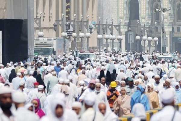مليونا مسلم يؤدّون مناسك الحج خلال هذا الأسبوع