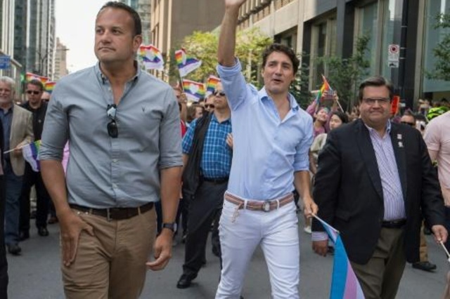 رئيس الاركان الكندي يشارك في مسيرة للمثليين