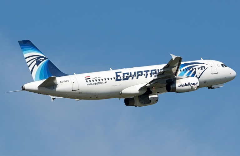 لندن ترفع حظر الاجهزة الإلكترونية على رحلات مصر للطيران