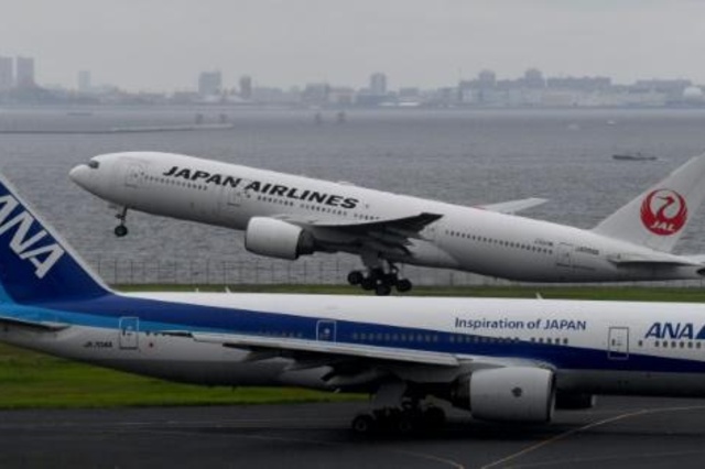 طائرة تابعة للخطوط اليابانية تهبط اضطراريا لمشكلة في المحرك