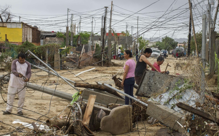 32 قتيلا جراء زلزال المكسيك بحسب حصيلة جديدة