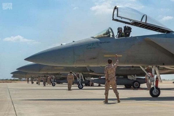 وصول طائرات القوات الجوية السعودية إلى مصر