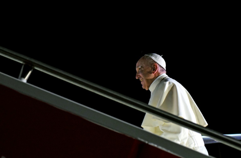 البابا يختتم زيارته لكولومبيا بدعوة الى تغيير «ثقافة الموت» من اجل السلام