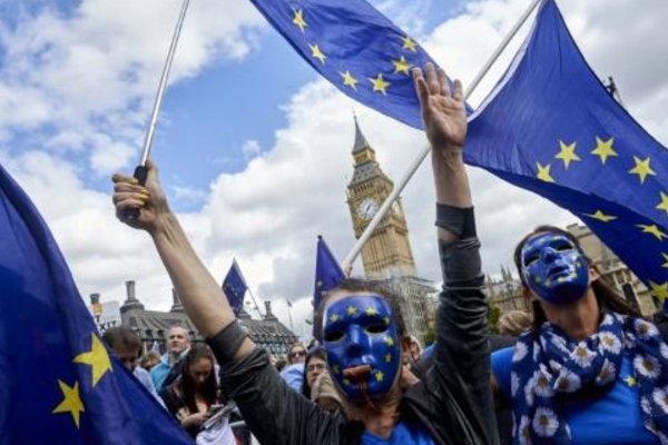 بريطانيا تصوت على قراءة أولى لإلغاء التشريعات الاوروبية