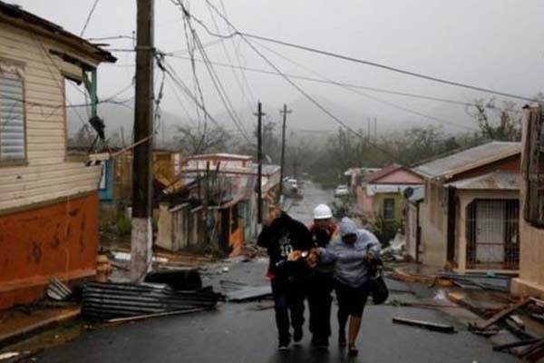 إعصار « ماريا» يدمر جميع الشبكات الكهرباء في بورتيريكو