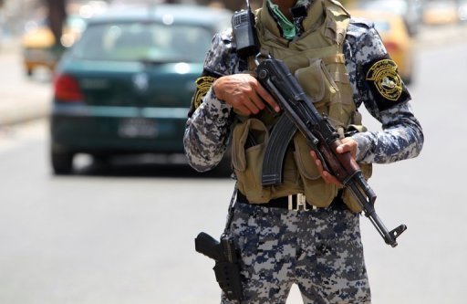 قتيلان في انفجار سيارة مفخخة وسط بغداد