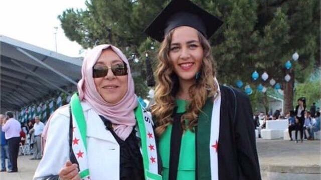تركيا تقبض على قاتل ناشطة سورية وابنتها