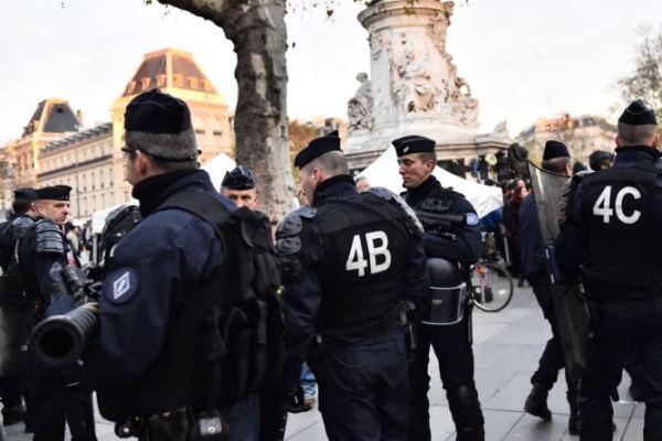 البرلمان الفرنسي يستأنف النقاش حول مشروع قانون لمكافحة الارهاب