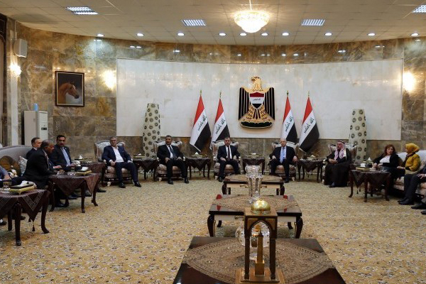 القوى السنية العراقية تعلن مبادرة لحل أزمة الاستفتاء الكردي