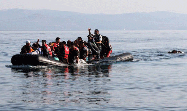 وفاة طفلة في غرق مركب مهاجرين قبالة اليونان