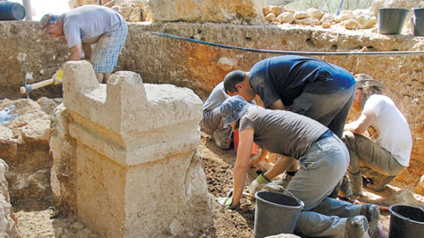 العثور على موقع يعود الى نصف مليون عام في اسرائيل