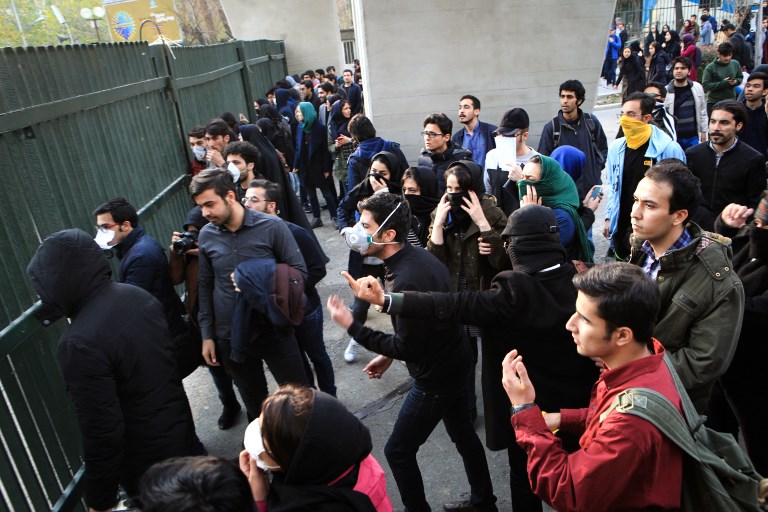 المحافظون الاميركيون يبدون دعما كبيرا للمتظاهرين في ايران