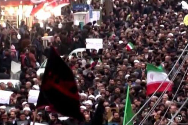 نحو أسبوع من الاحتجاجات في ايران