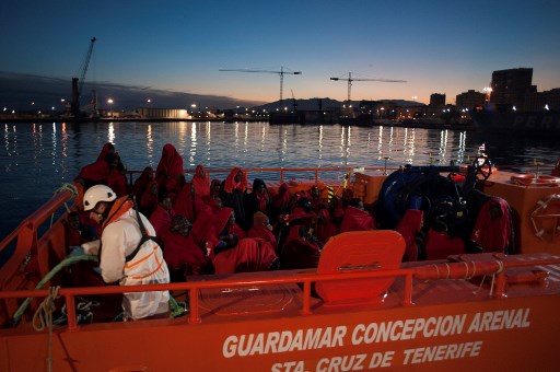 انقاذ اكثر من 150 مهاجرا قبالة سواحل اسبانيا