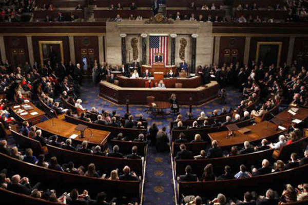 مجلس النواب الأميركي يقر قانونا يدعم التظاهرات بإيران